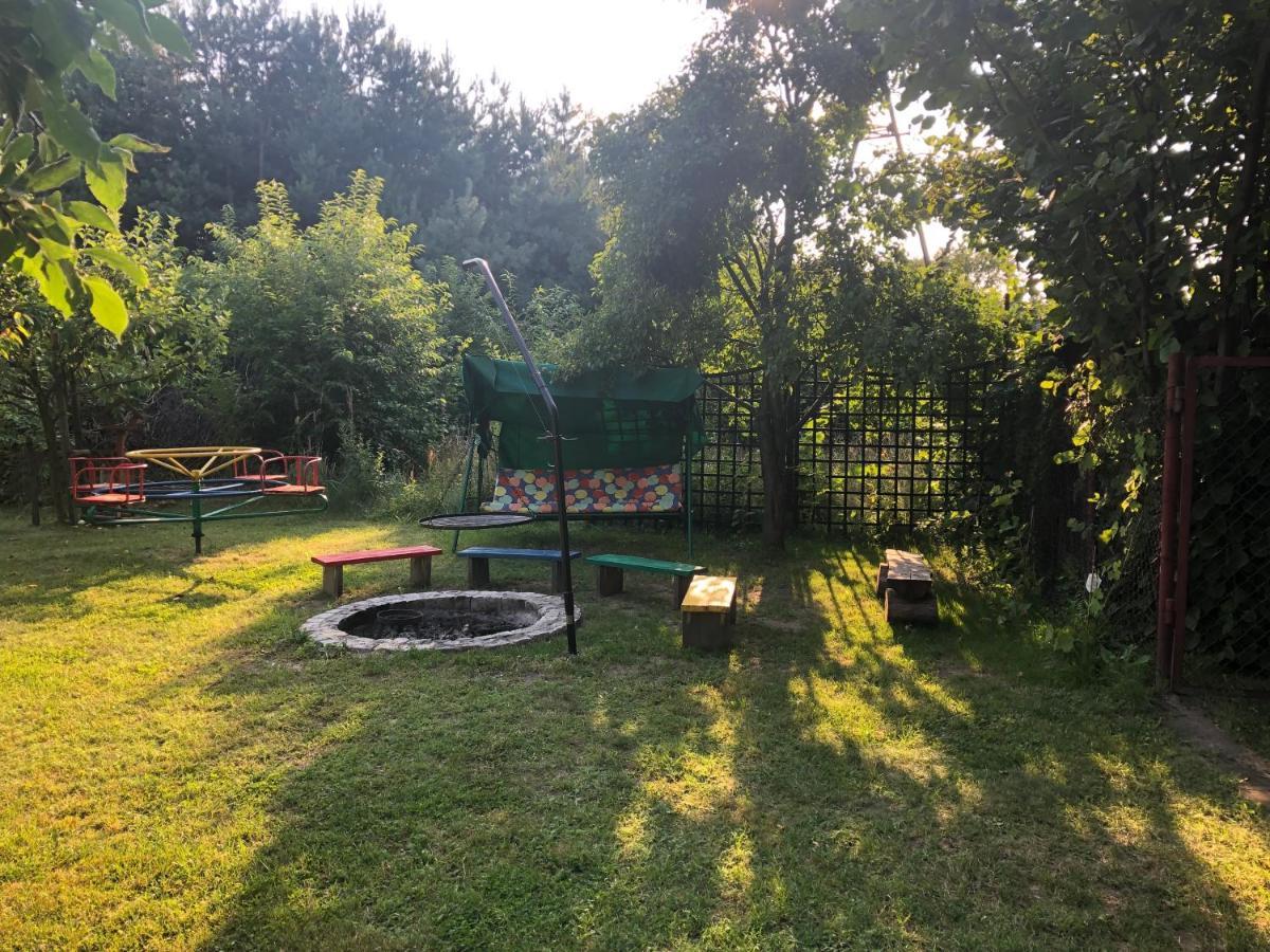 Apartamento Kleine Weisse Doppelhaushaelfte Częstochowa Exterior foto