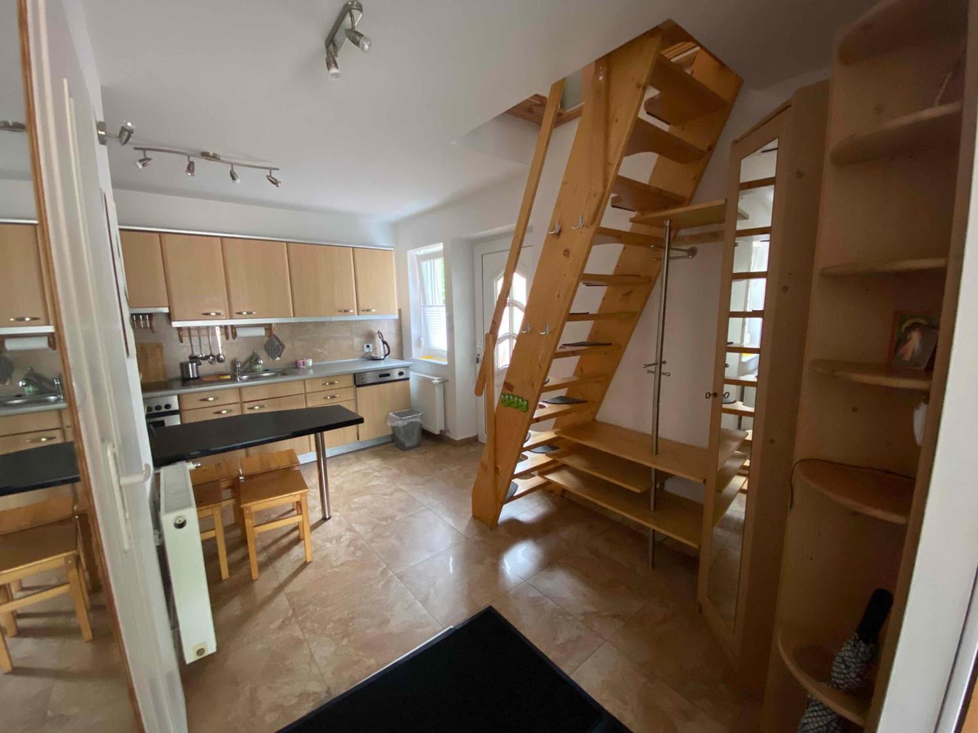 Apartamento Kleine Weisse Doppelhaushaelfte Częstochowa Exterior foto